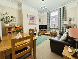 Dining Room- click for photo gallery